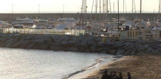 Genova – femeie română găsită moartă pe plaja din Arenzano. Se presupune sinucidere.
