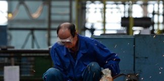 România – lipsă de personal în industrie. Se caută: sudori, lăcătuși, maiștri și mecanici