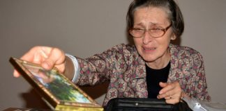 „Unde eşti tu, băiatul meu drag? Te rugăm, dă-ne un semn de viaţă”. Apelul emoționant a doi bătrâni din România