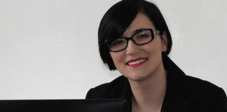 Lucrez de 10 ani în Italia și nu am contract de muncă, ce pot face? Avocatul răspunde