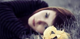 O româncă îi îndeamnă pe cei plecați departe de țară: „Veniți acasă când vă doare, oameni buni, nu stați să sfârșiți printre străini”