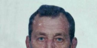 Funeraliile lui Sandu Răchită, românul care și-a pierdut viața în Italia. În urma sa rămân trei fii și o soție îndurerată