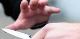 Italia: femeie italiancă jefuiește vecina româncă și o amenință cu moartea. Condamnată la 3 ani de închisoare