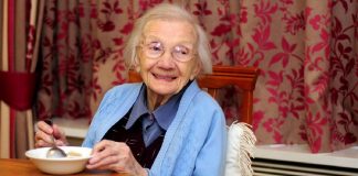 O femeie de 108 ani a dezvăluit secretul pentru o viață îndelungată. Să nu te căsătorești niciodată și să eviți bărbații