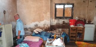 Primarul unui oraș din Italia declară război persoanelor fără adăpost. Printre ele și cetățeni români