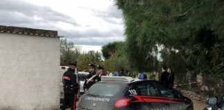 Un bărbat italian și-a împușcat vecina româncă și soția, apoi s-a sinucis