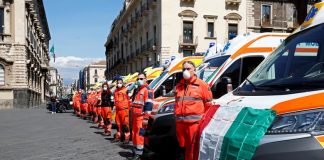 Zone roșii și portocalii în toată Italia în urma creșterii numărului cazurilor de COVID-19