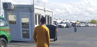 O româncă ce călătorea din Italia spre România și-a uitat copilul într-o parcare din Ungaria