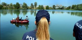 Românul căutat în apele unui lac din Italia a fost găsit decedat. Era la 8 metri adâncime