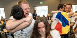 Studenți din România, câștigători în SUA ai unui prestigios concurs internațional de inginerie seismică