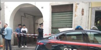 Sfârșit cumplit pentru un român în Italia, lovit de mai multe ori cu cuțitul în gât
