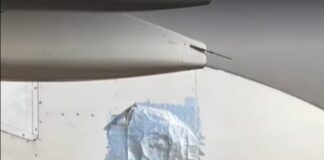 VIDEO | Avion reparat cu bandă adezivă în Italia. „Peticit în mod scandalos!”
