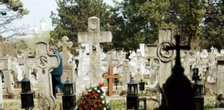 Un bărbat a trăit trei ani și jumătate cu soția moartă în casă. Corpul mumificat a fost găsit de rude