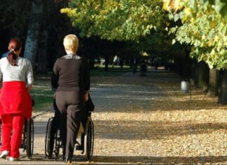 Badante în Italia: „Ne-am făcut bagajul și am urcat într-un autobuz. Fără să știm când îi vom mai revedea pe cei dragi” 1200-2024030112526 (7)