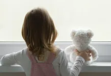 Mamă din Italia, obligată să plătească peste 400.000 de euro pentru că și-a abandonat fiica în copilărie 1