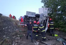 Grav accident cu un microbuz care se îndrepta spre Italia. O pasageră a murit și un alt pasager a fost rănit 1