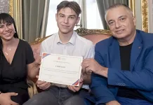 Adolescent moldovean, erou în Italia la numai 17 ani. A înfruntat un grup de agresori pentru a salva un bărbat 1