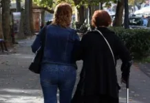 Badantă bătută și exploatată în Italia: primea doar 450 de euro salar și lucra 7 zile din 7 1