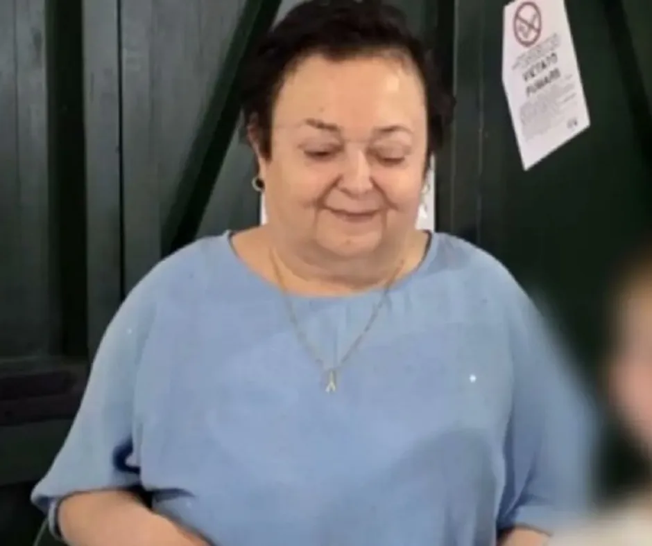 2 2