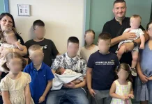 Familie de români din Italia, aduce pe lume al 11-lea copil. „Efortul este mare, dar dragostea este și mai mare” photo_2025-09-07_16-07-55