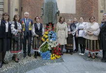 Milano. 50 de ani de la statuia lui Dimitrie Cantemir la Biblioteca Ambrosiana. Mărturia emoționantă a scriitorului Francesco Altieri, fost student al profesorului Ovidiu Drîmba 1