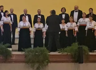 Aur pentru România în Italia: Corala din Fălticeni a câștigat Festivalul „In… Canto sul Garda” 1