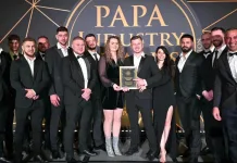 Un român care a învățat să facă pizza în Italia, a cucerit din nou premiul de „Cea mai bună Pizzerie Independentă din Marea Britanie” 1200-20251109135547 (1)
