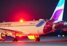 Un pasager a murit sub ochii îngroziți ai fiicei sale în timpul unui zbor decolat din Spania. Piloții au efectuat o aterizare de urgență 1