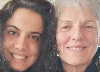 Româncă adoptată în Italia, își regăsește sora biologică după 30 de ani: „Un uragan emoțional pe care nimeni nu ar trebui să-l trăiască singur” 1