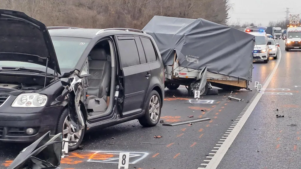 392a0f295197467f9dc3be8a63831c20