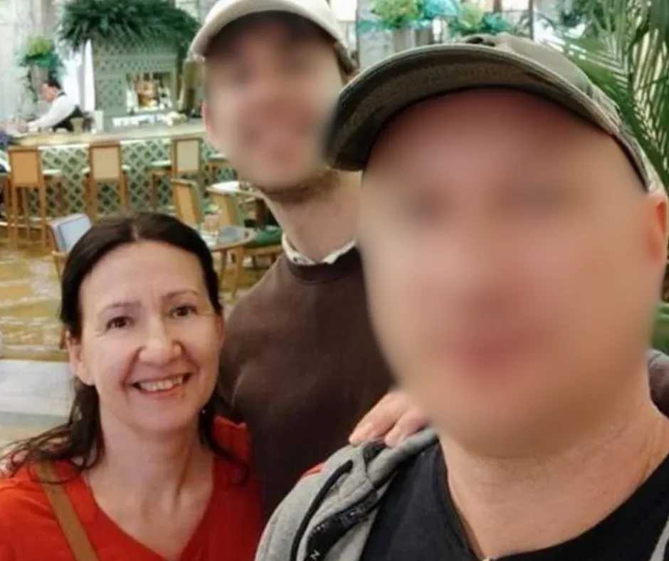 FB POST & STORY (4) FB POST & STORY (4)