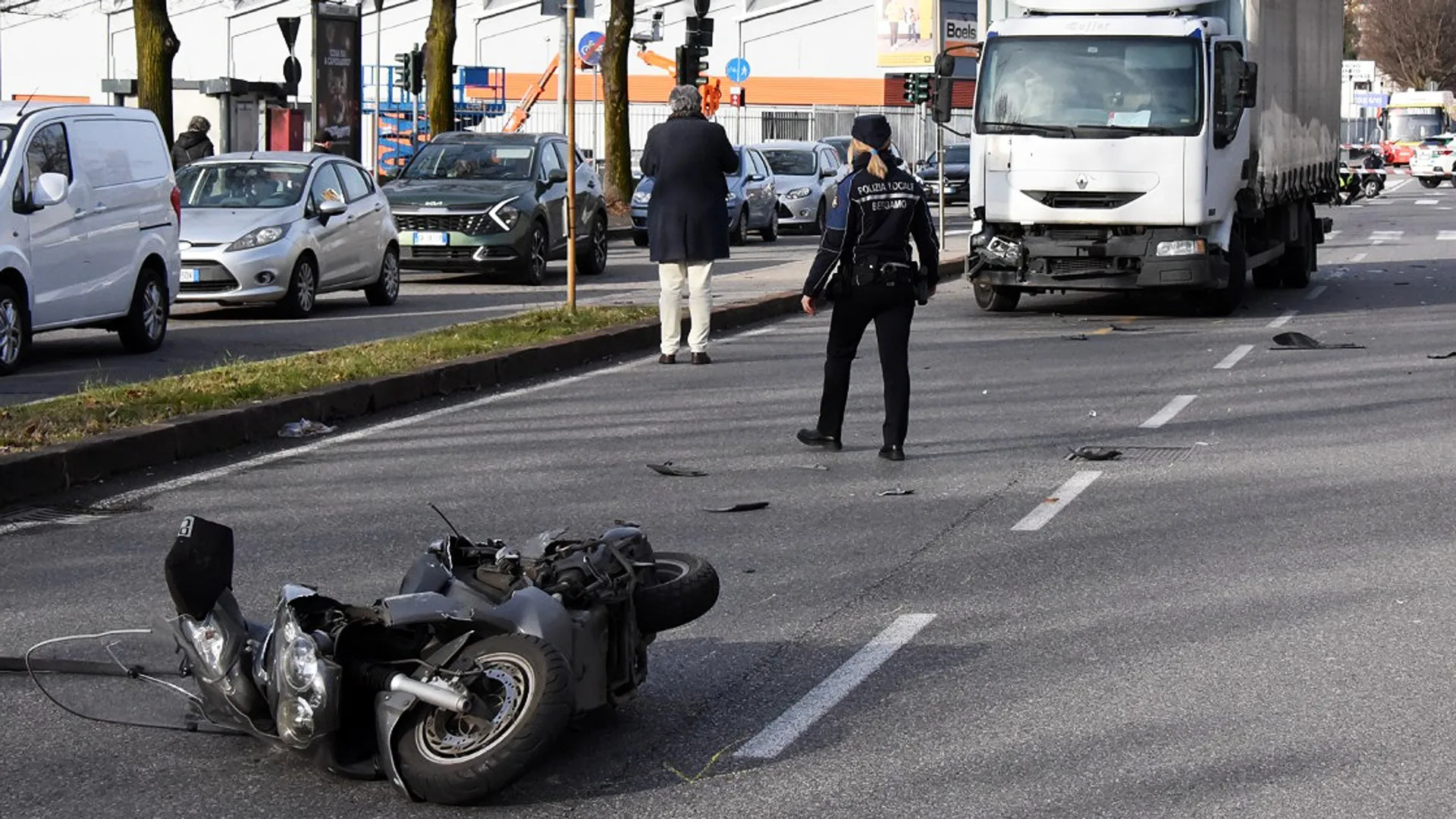 celadina-muore-urtata-in-moto-a-100-metri-da-casa-angela-una-donna-speciale_c9cb0026-fbce-11f0-b4a1-45a31a2180f5_1920_1080 celadina-muore-urtata-in-moto-a-100-metri-da-casa-angela-una-donna-speciale_c9cb0026-fbce-11f0-b4a1-45a31a2180f5_1920_1080