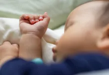 Copil român, mort în Italia la un an și jumătate. Mama acuzată de ucidere din culpă după ce s-a descoperit că micuțul înghițise cocaină 1