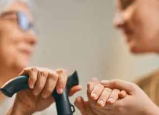 Badantă moldoveancă, obligată de două conaționale să muncească non-stop în Italia și apoi a fost lăsată fără salariu 1