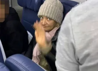 Caz incredibil: o femeie a zburat cu avionul până în Italia fără pașaport și fără bilet. Este a doua oară când reușește această performanță 1