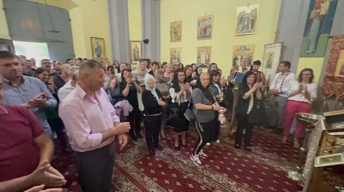 7a002ba3-059a-4a18-a1d1-29df2c00d0d4