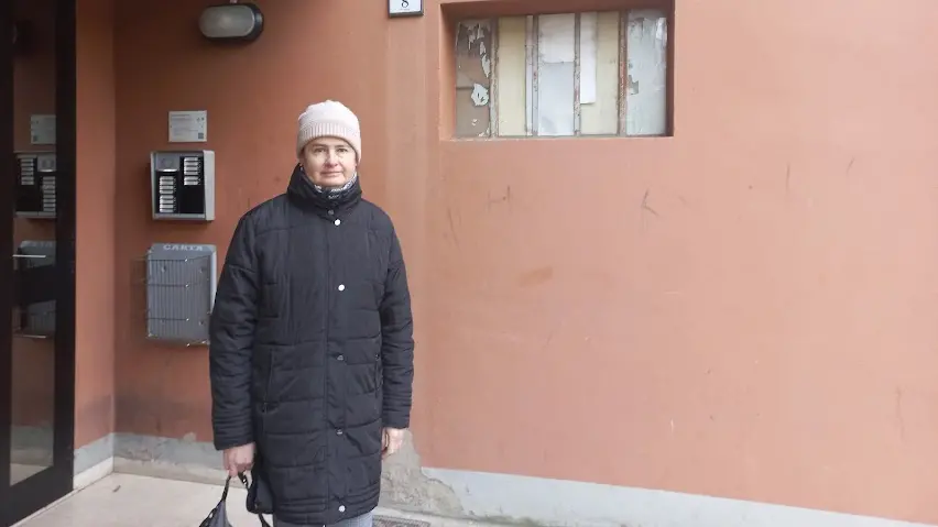 la-donna-costretta-a-vivere-in-cantina la-donna-costretta-a-vivere-in-cantina