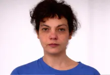 Ea este românca ucisă în Italia și aruncată printre gunoaie. Anchetatorii așteaptă să fie contactați de familie și fac apel pentru informații 1