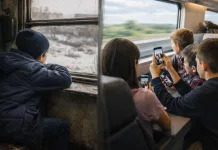 Copiii din trenul care merge cu 300 km/h și copilul care am fost în trenurile din România 1