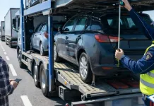 Șofer român care transporta autoturisme în Italia, amendat cu 5.900 de euro. Neregulile descoperite de polițiști 1