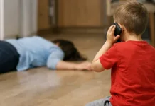 Cursă contracronometru în Italia: un copil de 4 ani răspunde la telefon și își salvează mama de la moarte 1