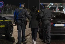Româncă aflată în drum spre Spania, arestată în Italia în fața copiiilor săi, în urma unui control pe autostradă 1