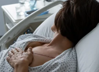 Coșmar medical pentru o femeie din Italia: i-au extirpat sânul pentru a salva-o de cancer, dar după șapte ani a descoperit că nu a fost niciodată bolnavă 1