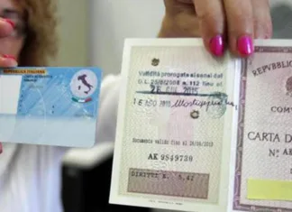 Italia va renunța definitiv la buletinul pe hârtie în curând. Milioane de persoane trebuie să îl schimbe 1