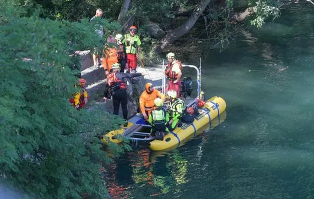 f63d139ae5a132b0baabb3ffdb64c835