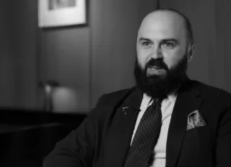 A lăsat Italia pentru a-și deschide o afacere de succes în Danemarca. „În Italia progresul profesional nu există. Poți fi chelner 20-30 de ani” 1