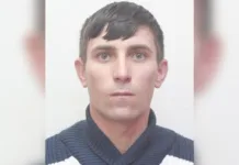 O mamă româncă își caută fiul cu disperare, dispărut de peste un an și jumătate. „Am avut încredere în nevasta lui că îl caută, dar am greșit” 1