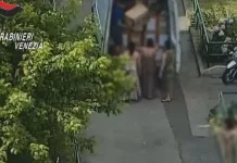Mai mulți români sunt acuzați în Italia că au dat o spargere de peste 600.000 de euro. Opt persoane arestate și 11 anchetate 1