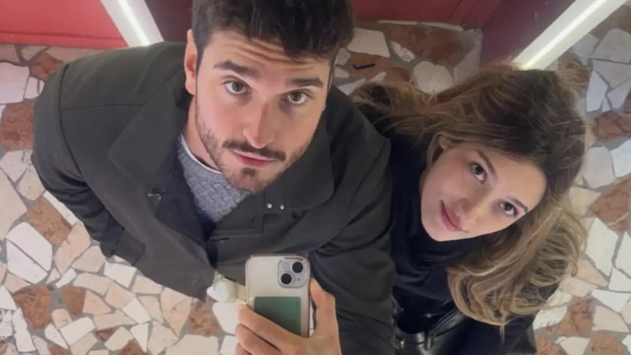 una-foto-felice-di-alexandru-viorel-ichim-origine-romena-26-anni-il-prossimo-28-maggio-e-sarah-ernani-radici-albanesi-che-avrebbe-festeggiato-i-25-in-ottobre