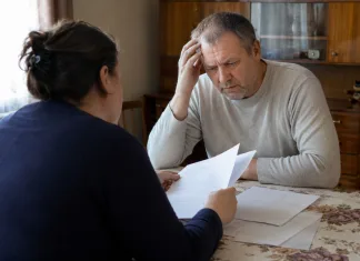 Badantă din Italia, acuzată că a furat sute de mii de euro de la bărbatul asistat. Acuzațiile aduse de procurori 1